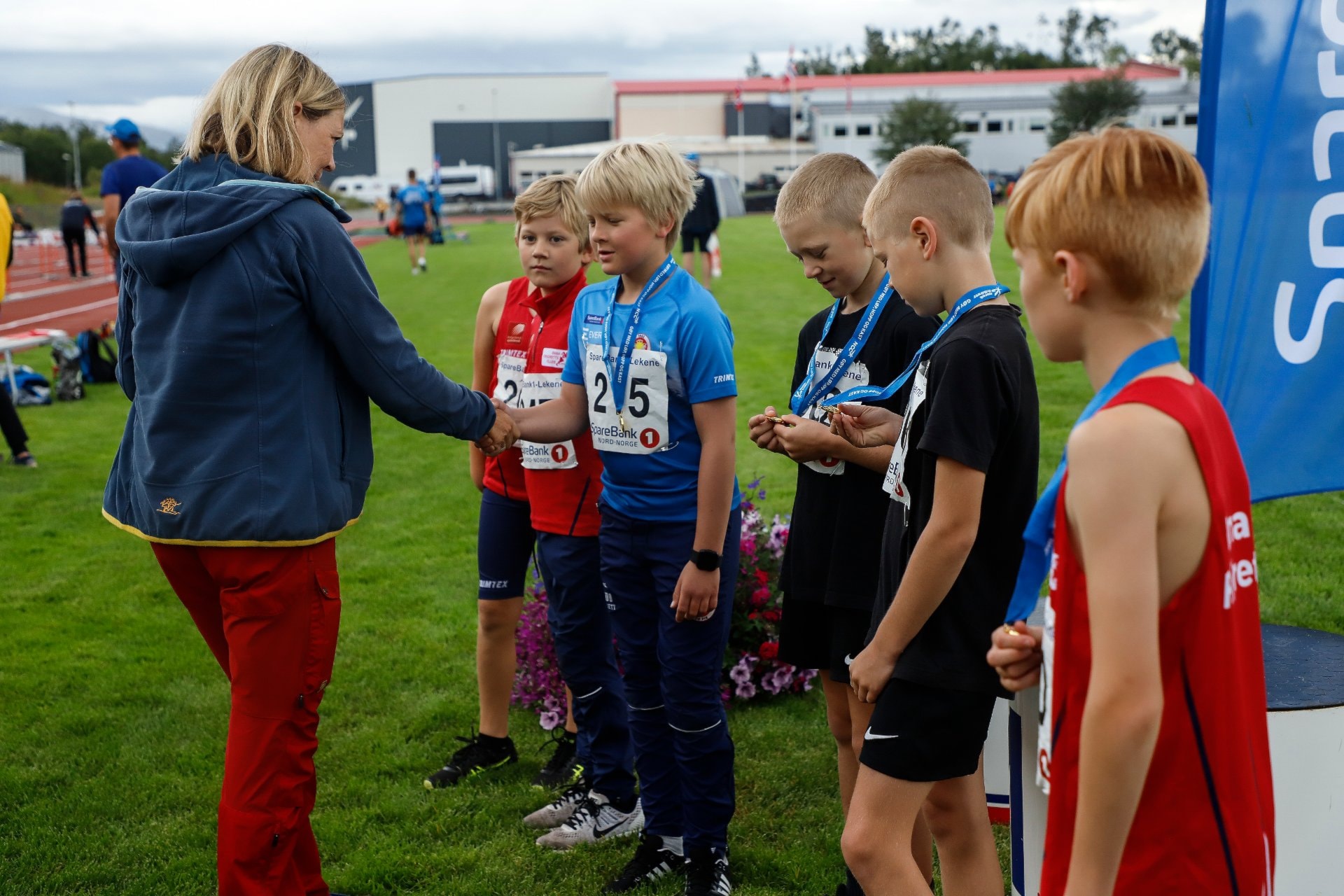 VELKOMMEN TIL SPAREBANK 1 LEKENE